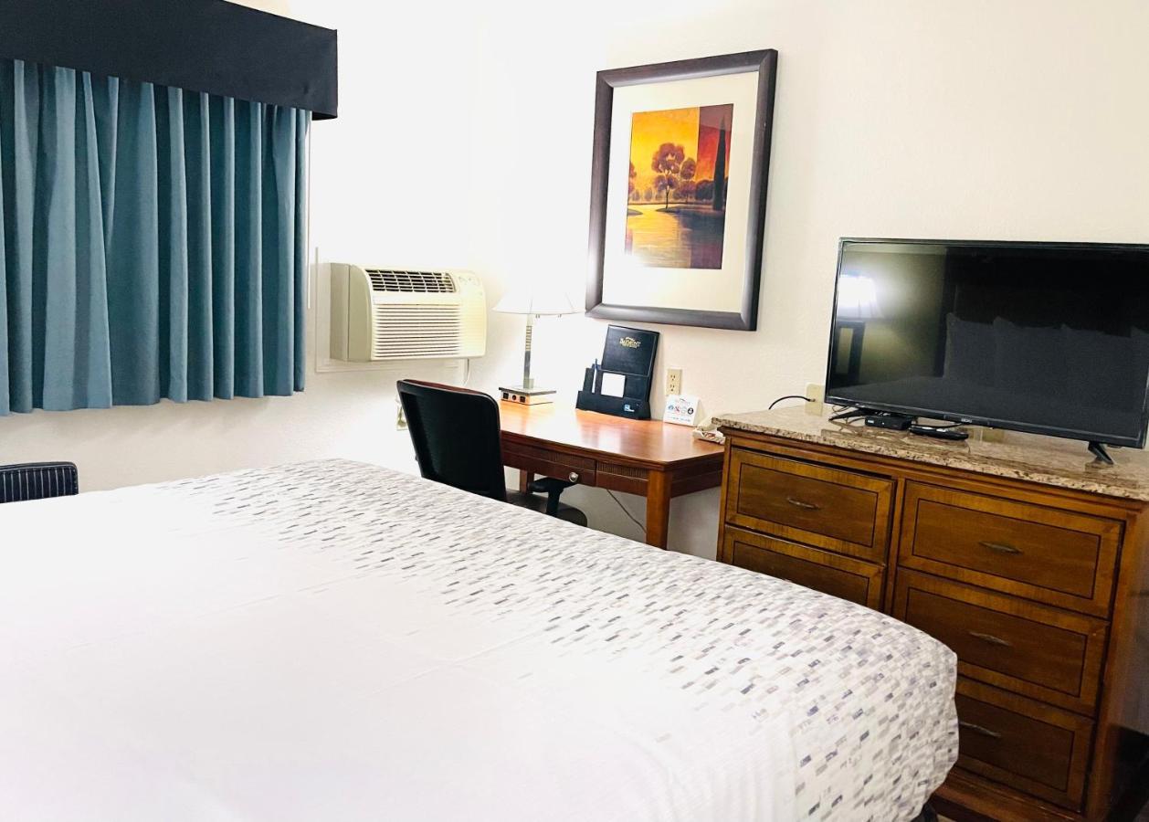 Baymont By Wyndham Hotel 2*