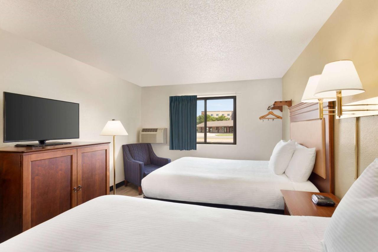 Baymont By Wyndham